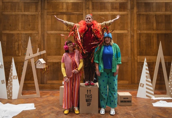 When Robin's Appear production image